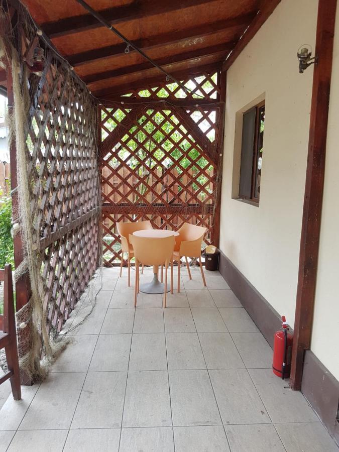 Casa Carter Hotel Sfântu Gheorghe Buitenkant foto